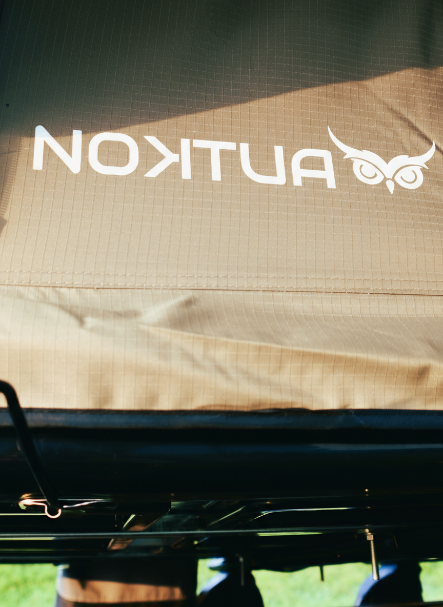 Classic Khaki- Hard Shell Roof top Tent