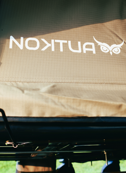 Classic Khaki- Hard Shell Roof top Tent