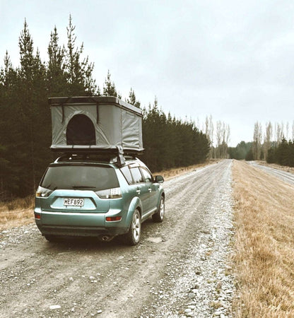 Classic Green - Hard Shell Roof top Tent