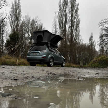 Classic Grey - Hard Shell Roof top Tent