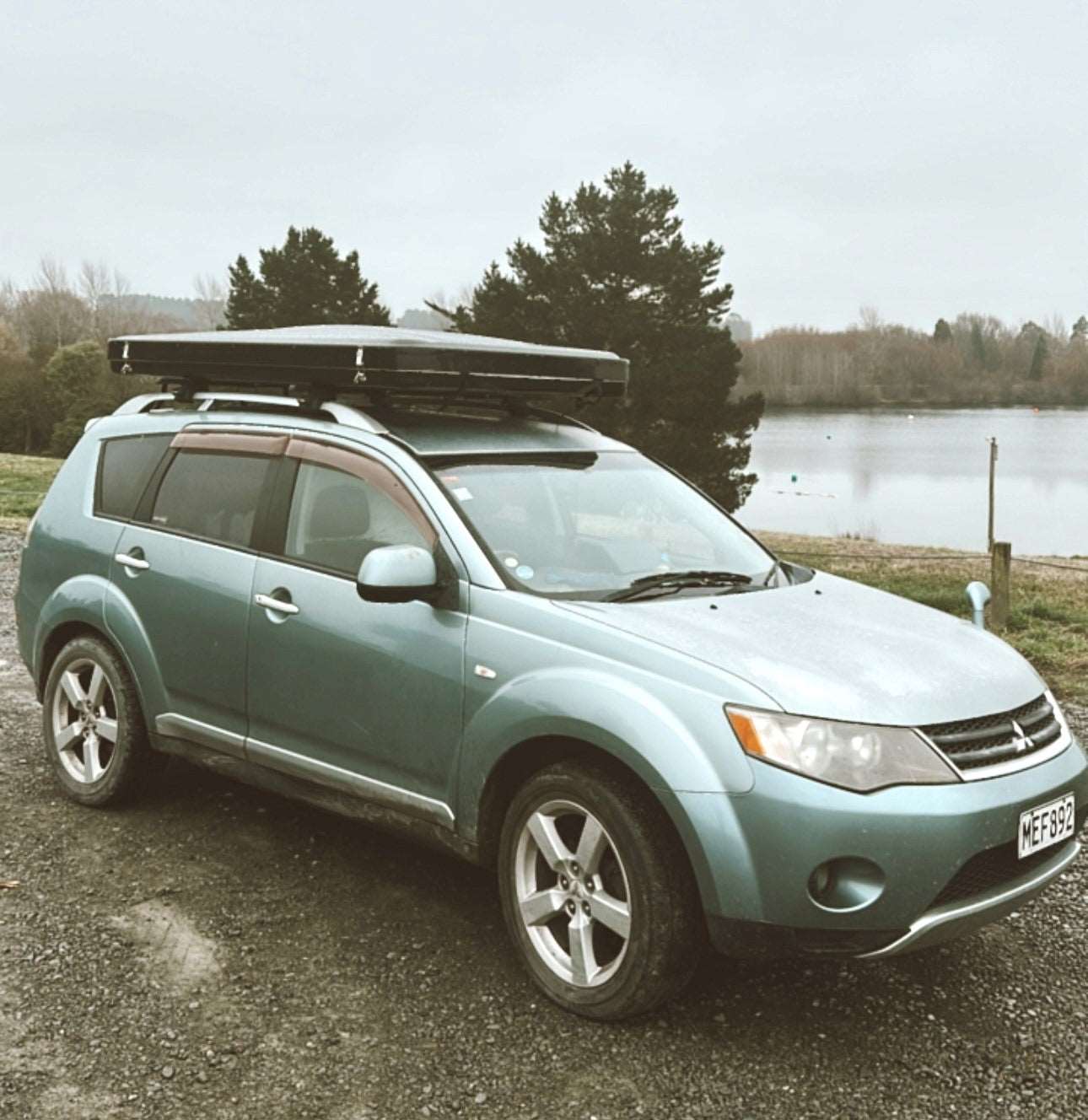 Classic Green - Hard Shell Roof top Tent